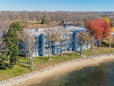 315 Park Lake Boulevard, Unit 414, Detroit Lakes, MN 56501