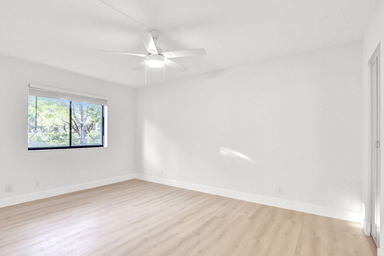 3402 Gardens East Drive, Unit 19a, Palm Beach Gardens, FL 33410 Photo