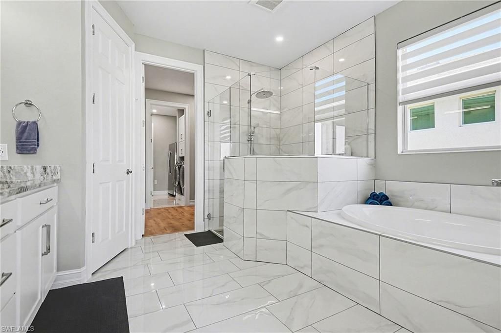 355 Spring Hill Lake Loop , Cape Coral, FL 33993 Photo