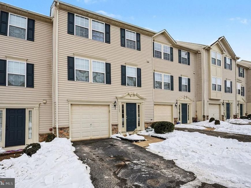 1161 Blue Bird Lane, York, PA 17402 Main Photo