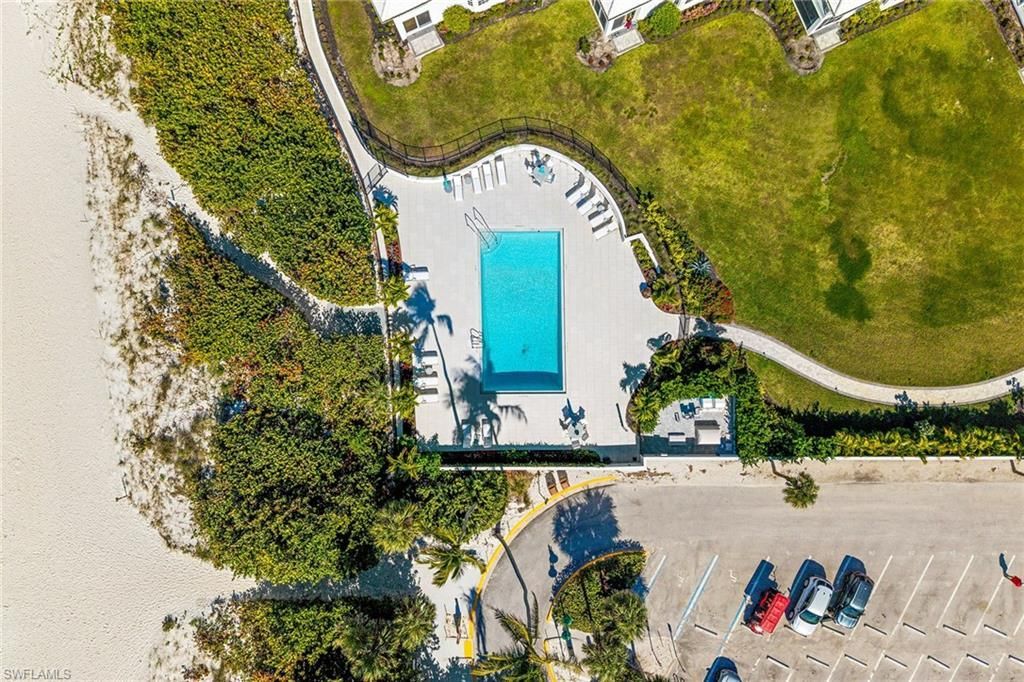 2701 Gulf Shore Blvd N, Unit 4, Naples, FL 34103 Photo