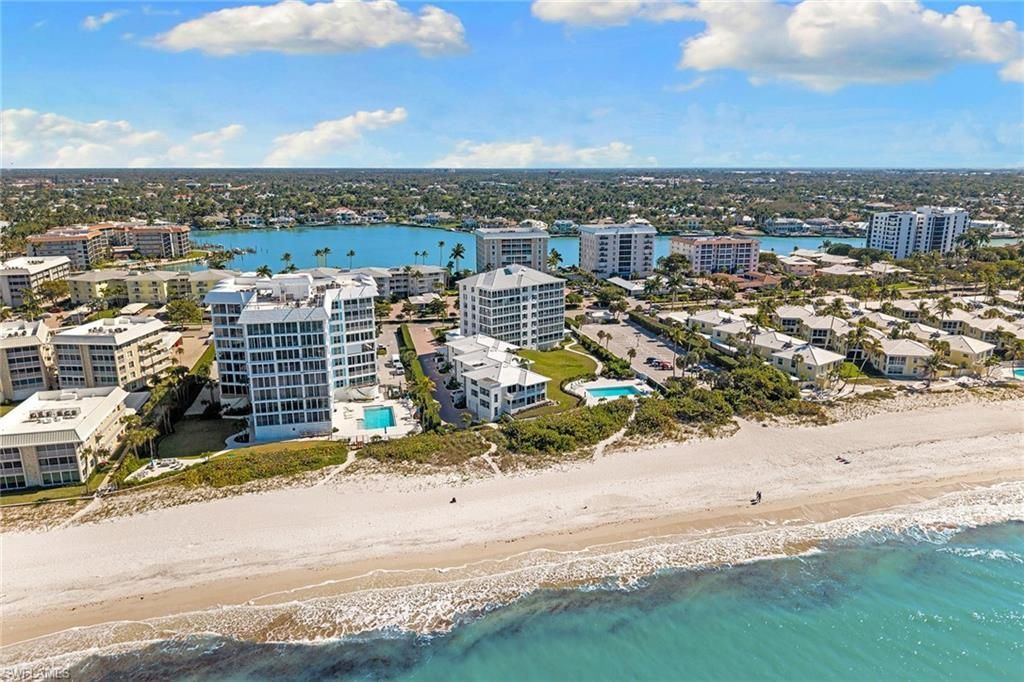 2701 Gulf Shore Blvd N, Unit 4, Naples, FL 34103 Photo