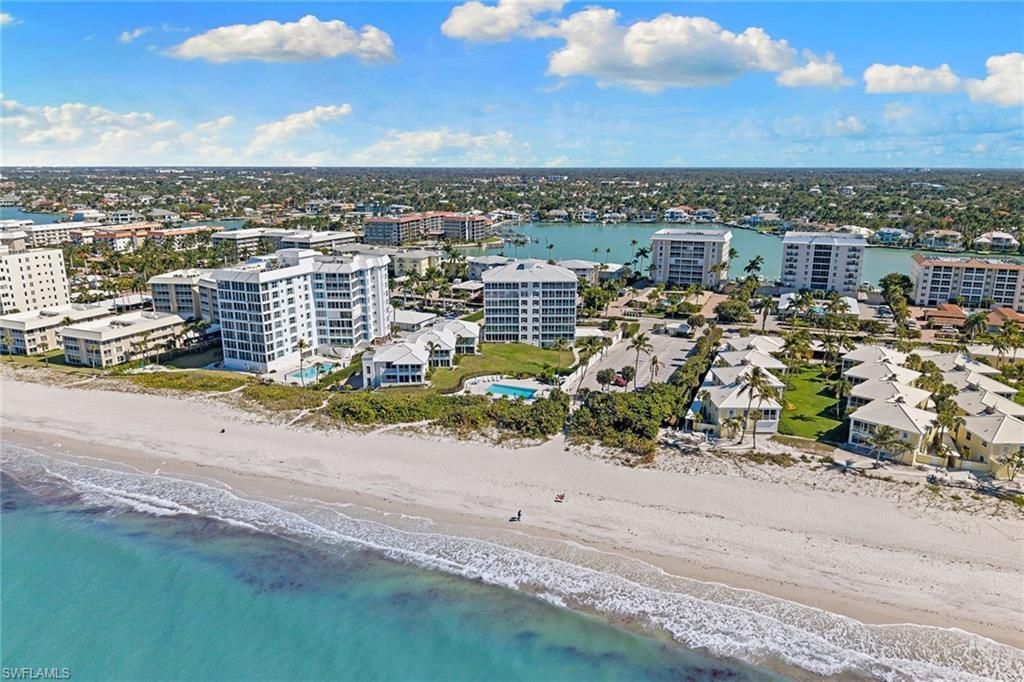 2701 Gulf Shore Blvd N, Unit 4, Naples, FL 34103 Photo