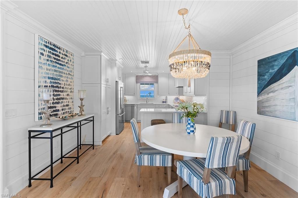 2701 Gulf Shore Blvd N, Unit 4, Naples, FL 34103 Photo