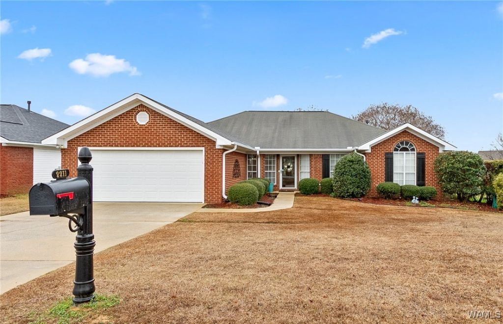 2211 Inverness Parkway, Tuscaloosa, AL 35405 Main Photo