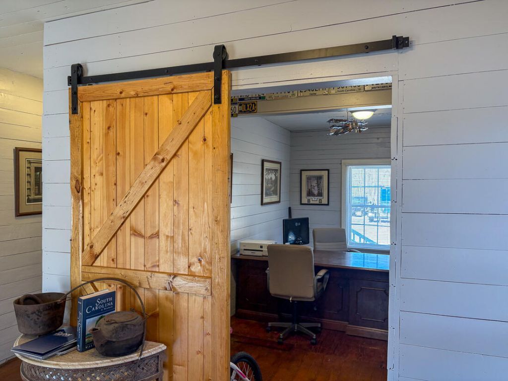 732 Valley Ridge Road Photo 31