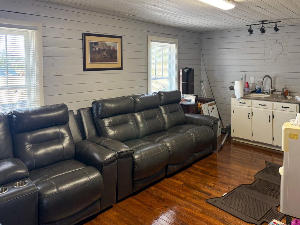 732 Valley Ridge Road Photo 25