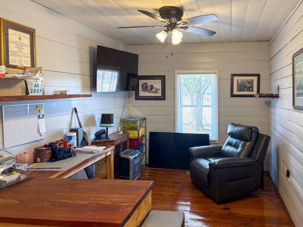 732 Valley Ridge Road Photo 27