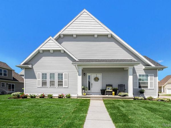 380 Dorchester Drive, Howell, MI 48855