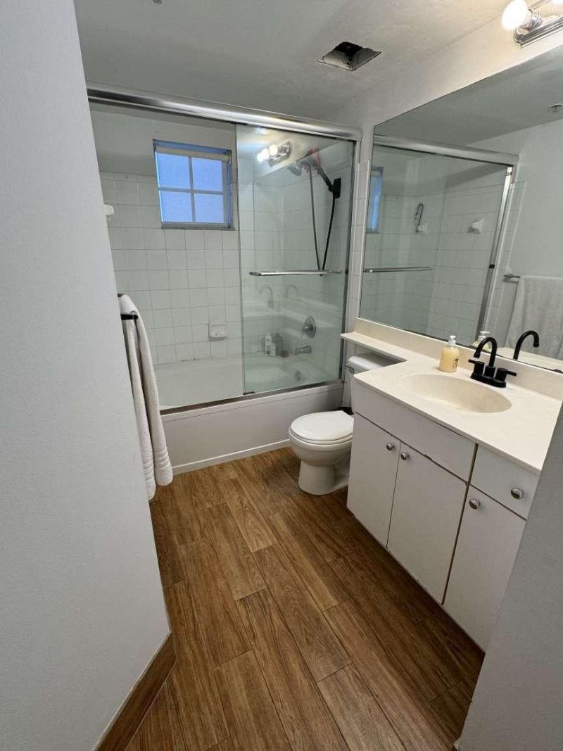 17125 N Bay Road, Unit 3102, Sunny Isles Beach, FL 33160 Photo