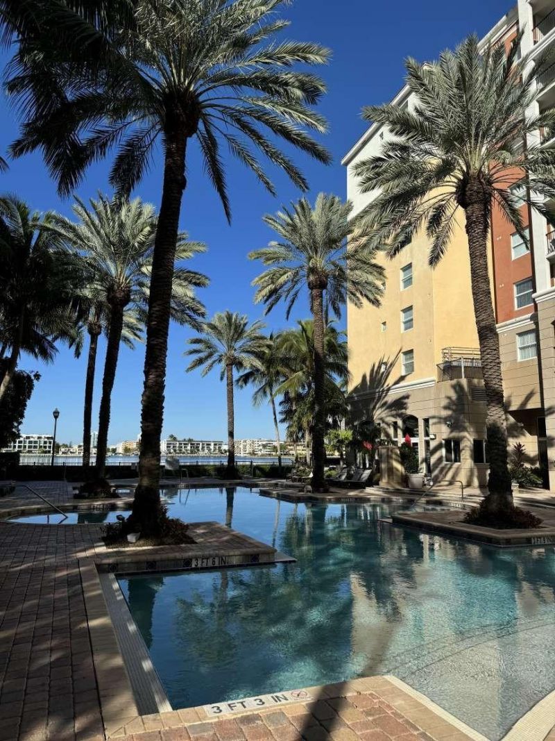 17125 N Bay Road, Unit 3102, Sunny Isles Beach, FL 33160 Photo