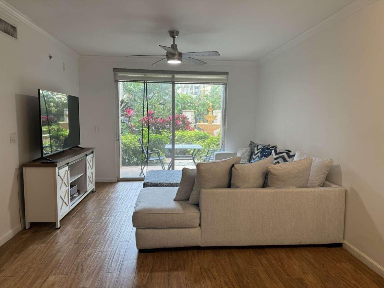 17125 N Bay Road, Unit 3102, Sunny Isles Beach, FL 33160 Photo