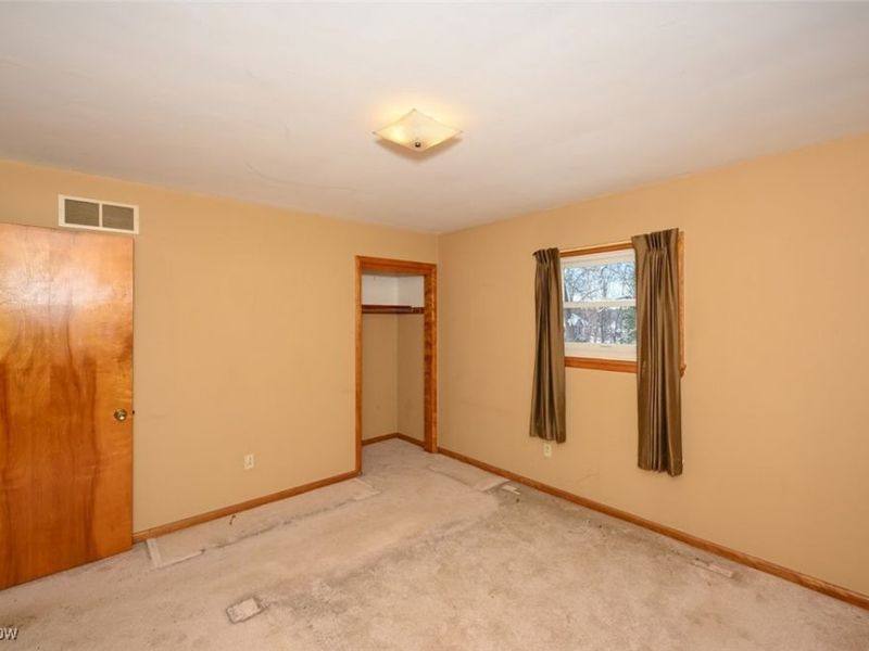 277 Lake Front Drive, Akron, OH 44319 Photo 23