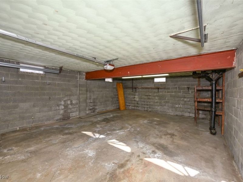 277 Lake Front Drive, Akron, OH 44319 Photo 34