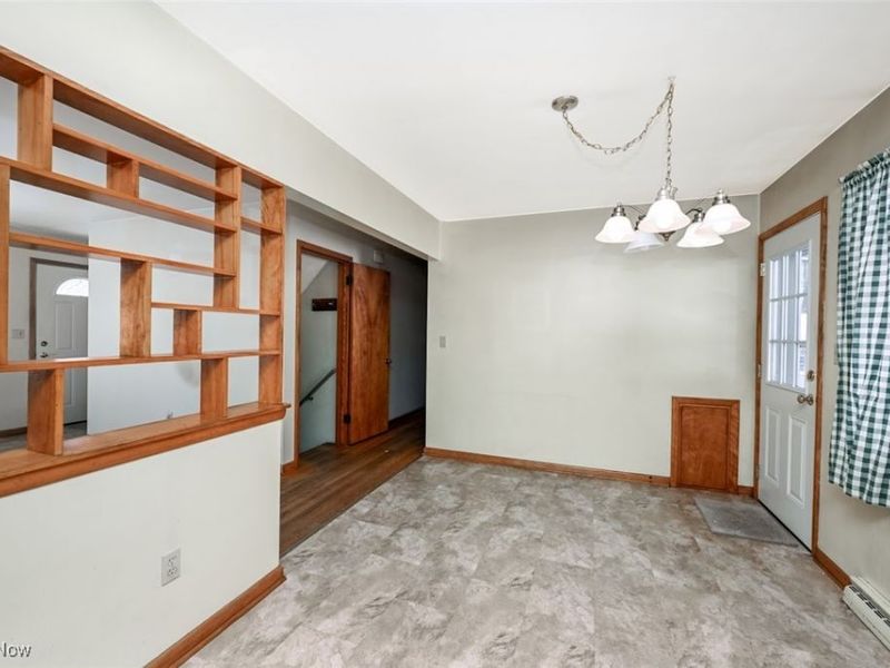 277 Lake Front Drive, Akron, OH 44319 Photo 8