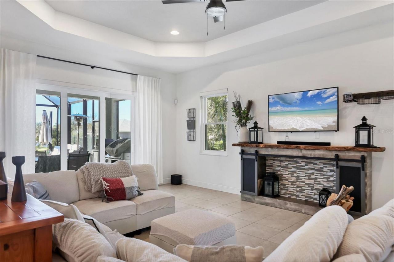 2006 Red Lake Run, Bradenton, FL 34211 Photo