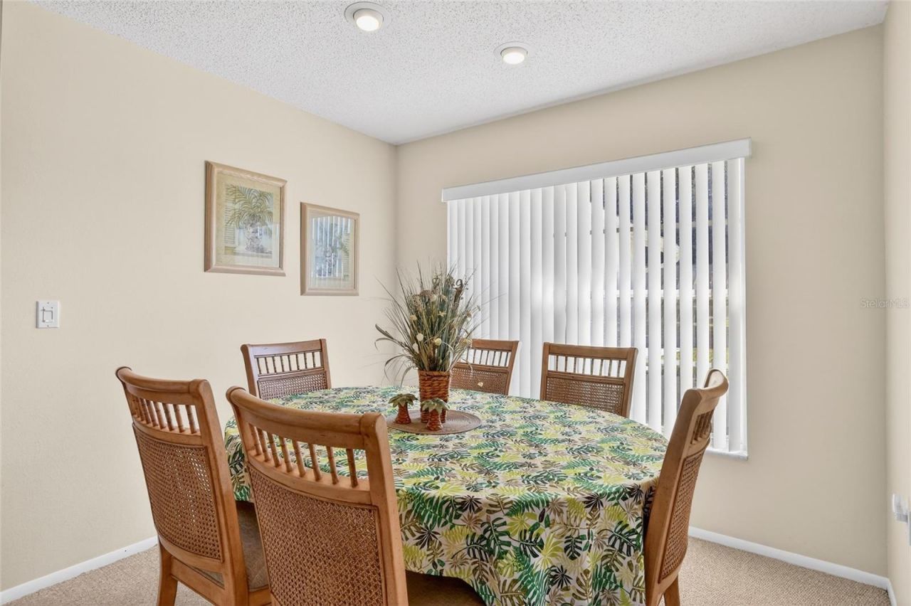 6812 19th Avenue W, Bradenton, FL 34209 Photo