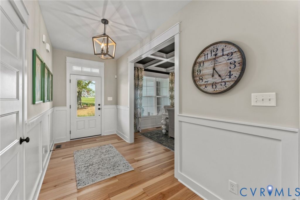 1319 Sparrows song Drive Manakin Sabot, VA 23103