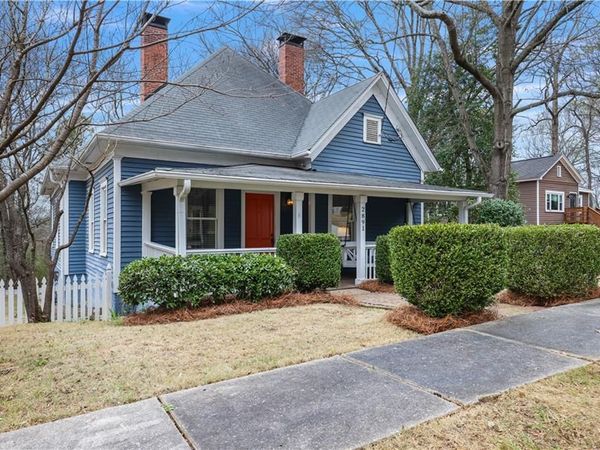 2891 Macaw Street NW, Atlanta, GA 30318