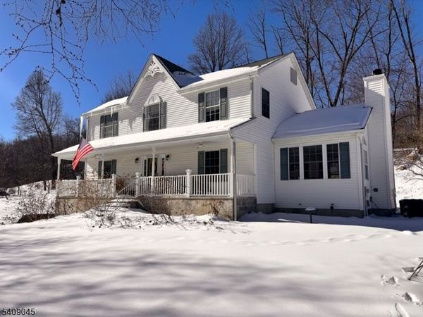 18 Harborside Drive, Vernon, NJ 07461