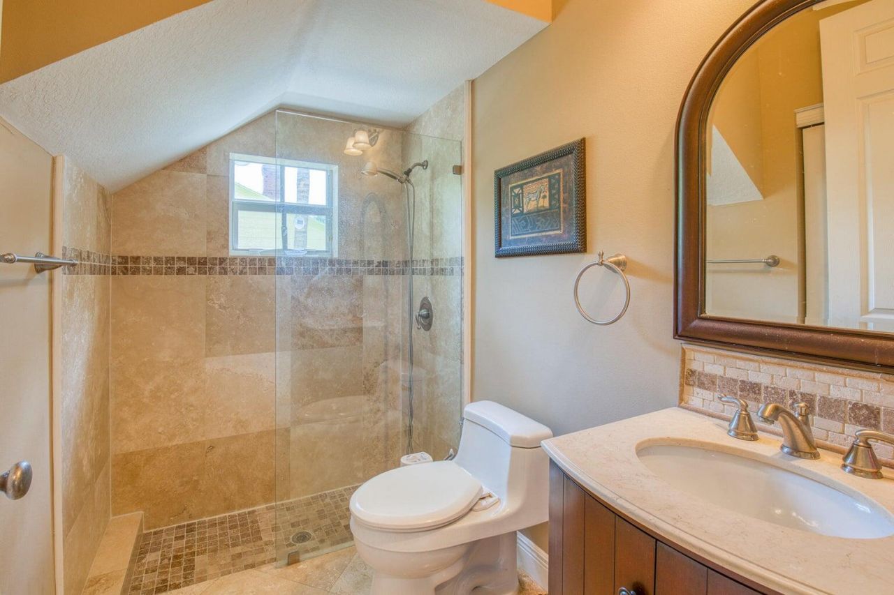 218 N Palmway, Lake Worth Beach, FL 33460 Photo