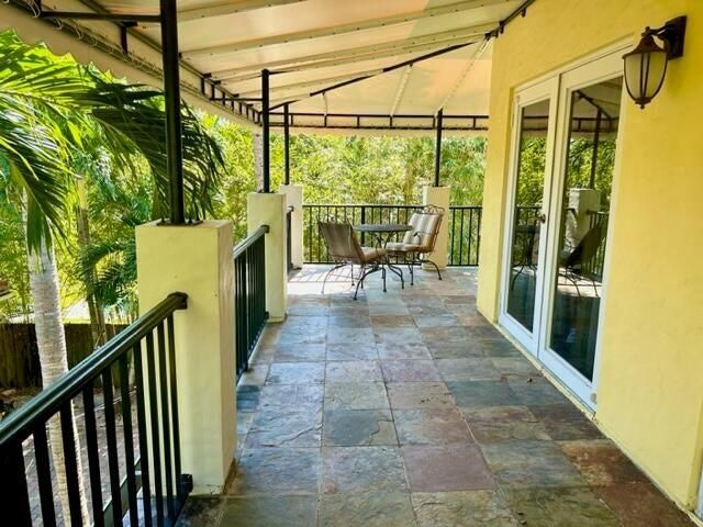 218 N Palmway, Lake Worth Beach, FL 33460 Photo