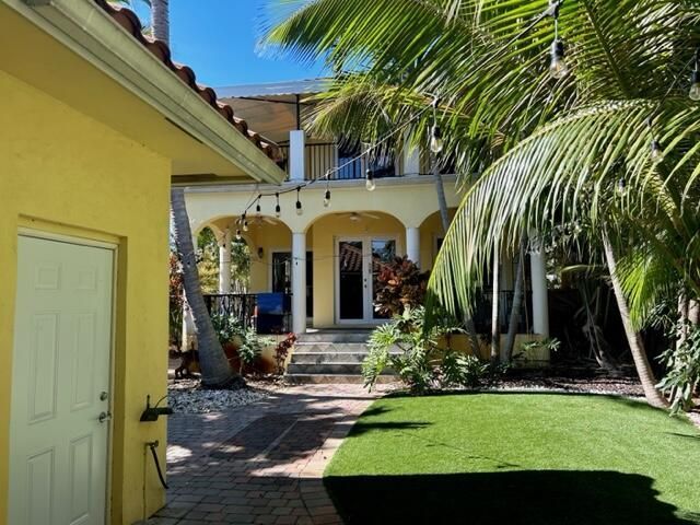 218 N Palmway, Lake Worth Beach, FL 33460 Photo