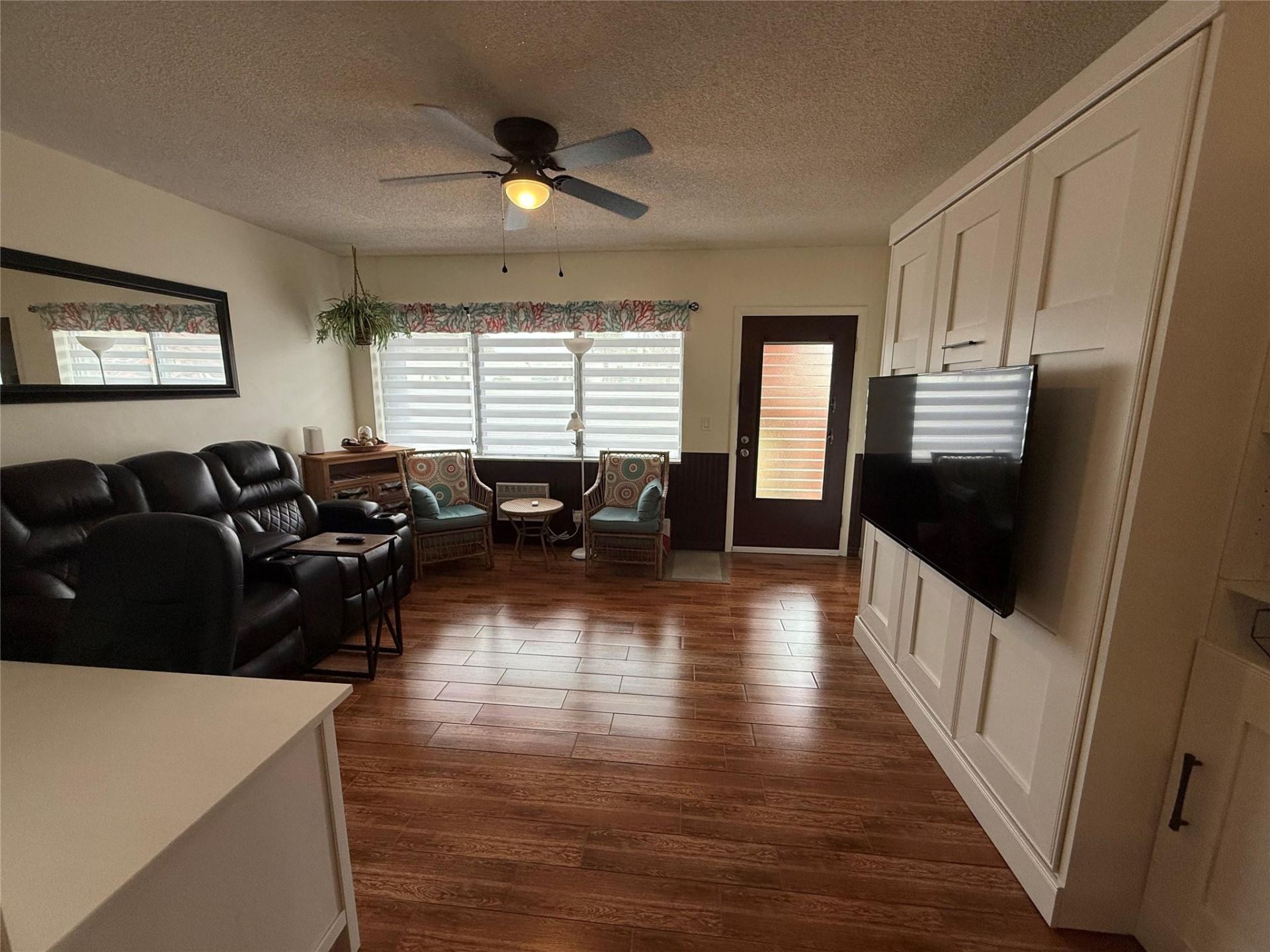 1000 SW 10th Avenue, Unit 9, Hallandale Beach, FL 33009 Photo