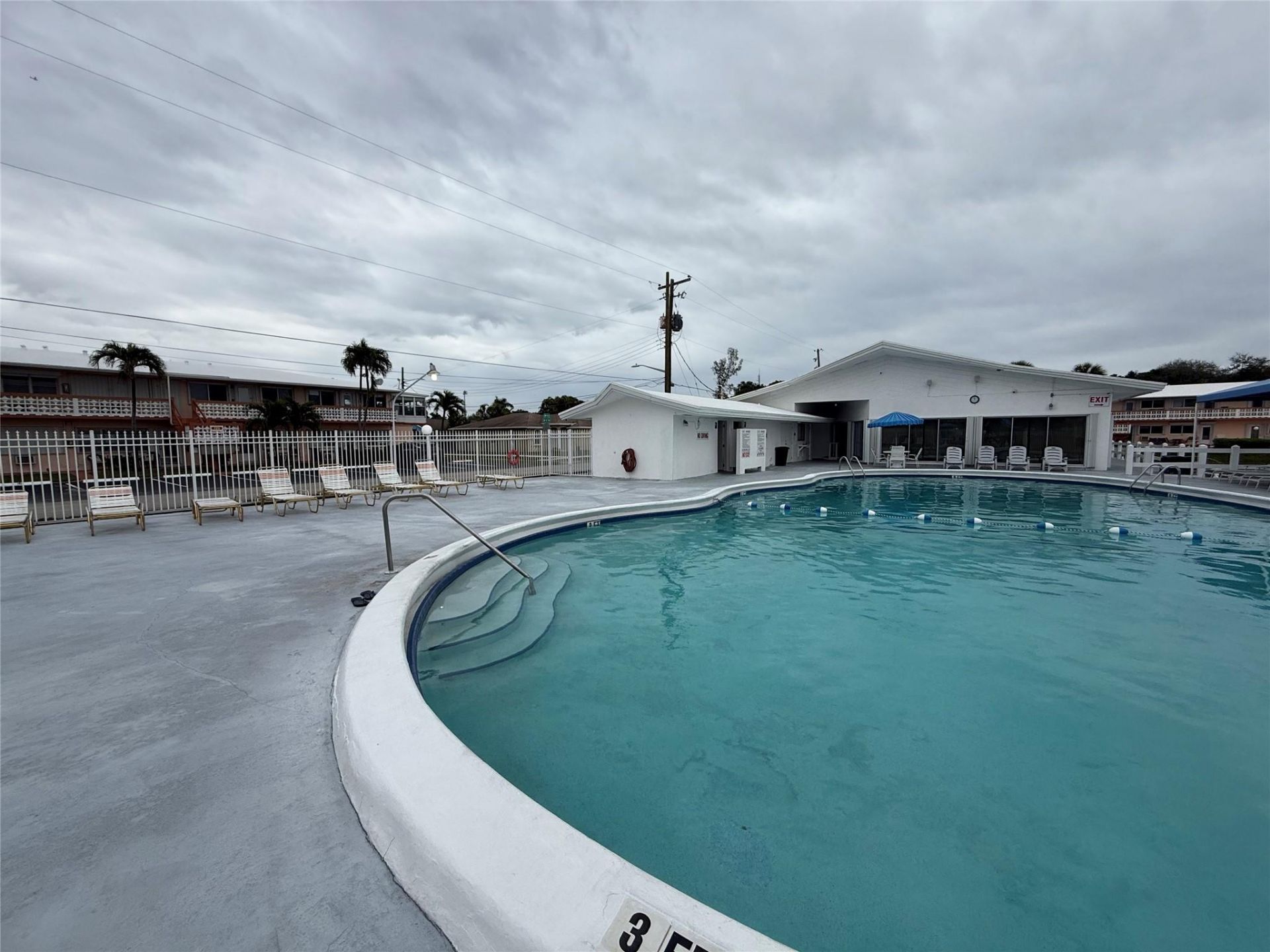 1000 SW 10th Avenue, Unit 9, Hallandale Beach, FL 33009 Photo