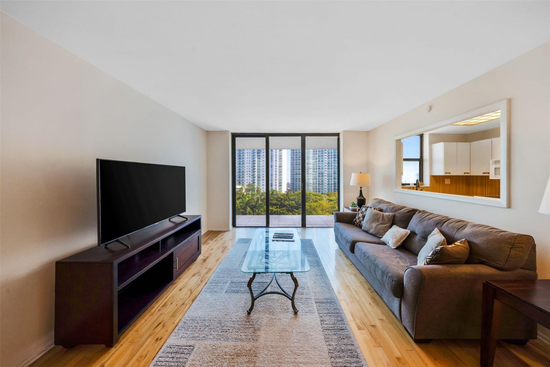 18181 NE 31st Court, Unit 804, Aventura, FL 33160 Photo