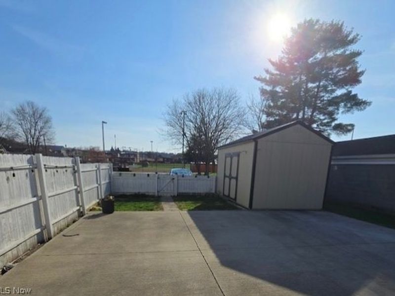 210 S 4th Street, Byesville, OH 43723 Photo 12