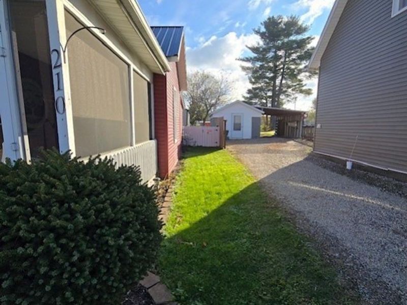 210 S 4th Street, Byesville, OH 43723 Photo 2