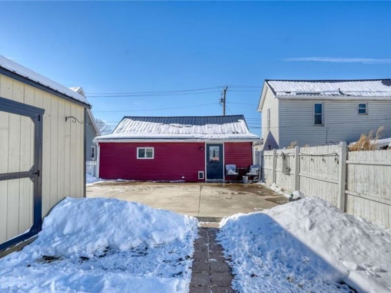 210 S 4th Street, Byesville, OH 43723 Photo 4