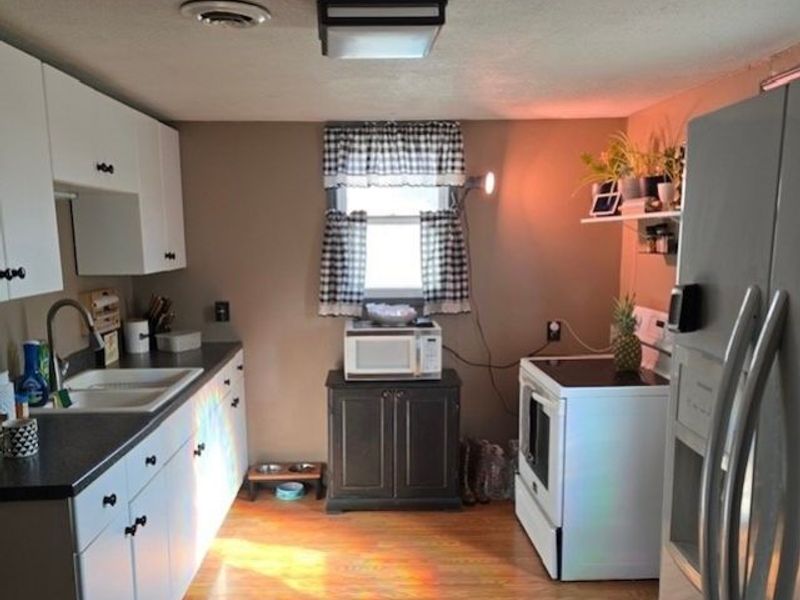 210 S 4th Street, Byesville, OH 43723 Photo 8