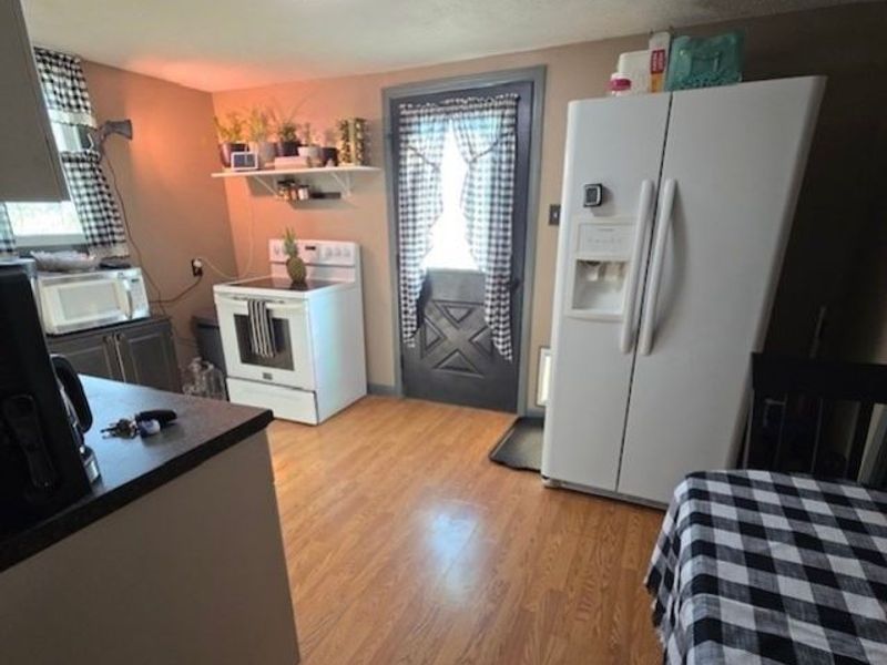 210 S 4th Street, Byesville, OH 43723 Photo 9