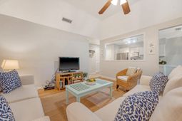 4770 Tennis Club Lane photo 4