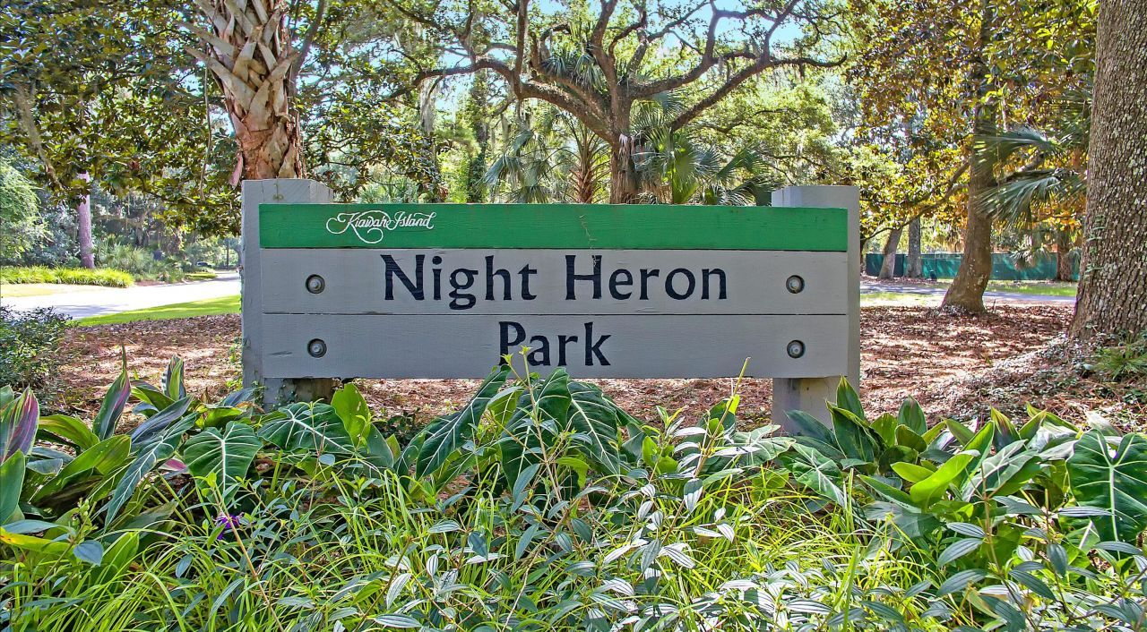 4770 Tennis Club Lane Photo 35