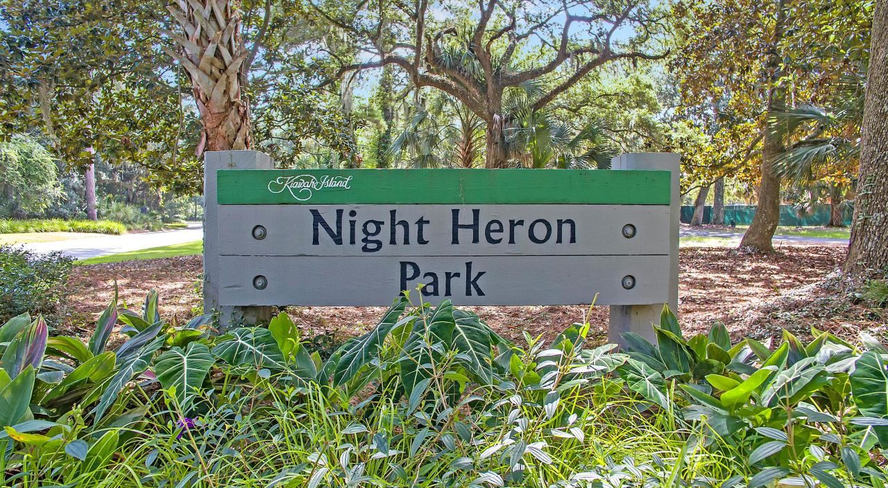 4770 Tennis Club Lane Photo 36