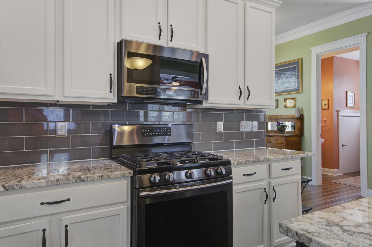 136 Heart Pine Circle Photo 16