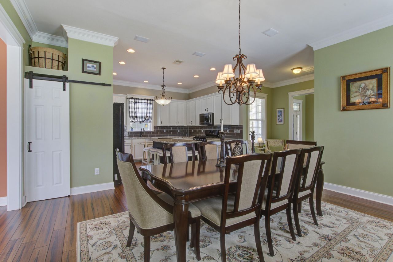 136 Heart Pine Circle Photo 18