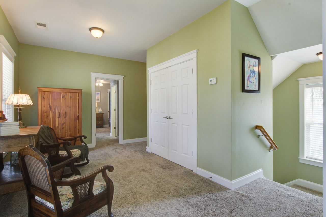 136 Heart Pine Circle Photo 31