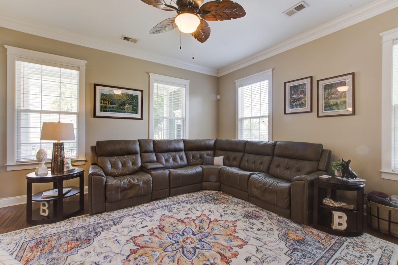 136 Heart Pine Circle Photo 7