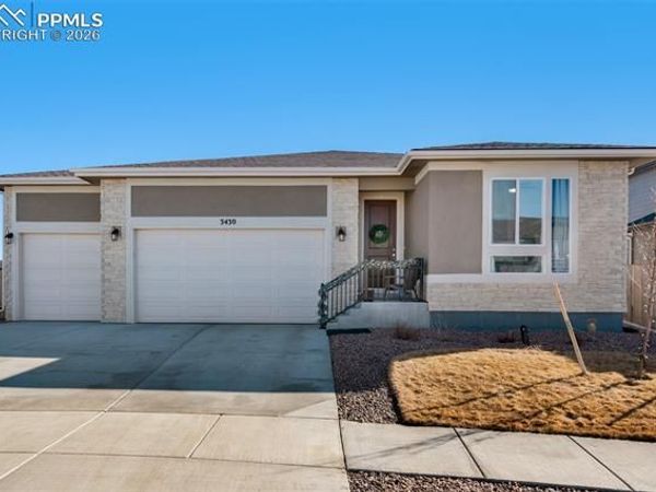 3430 Bella Luna Drive, Pueblo, CO 81001