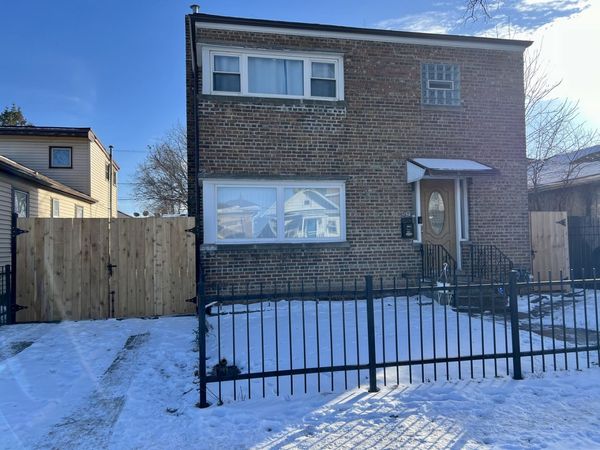 7421 W 64th Street, Summit, IL 60501