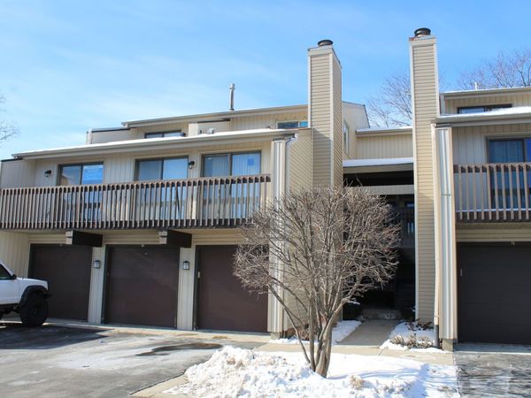 69 White Oaks Road, Unit 69, Fox Lake, IL 60020