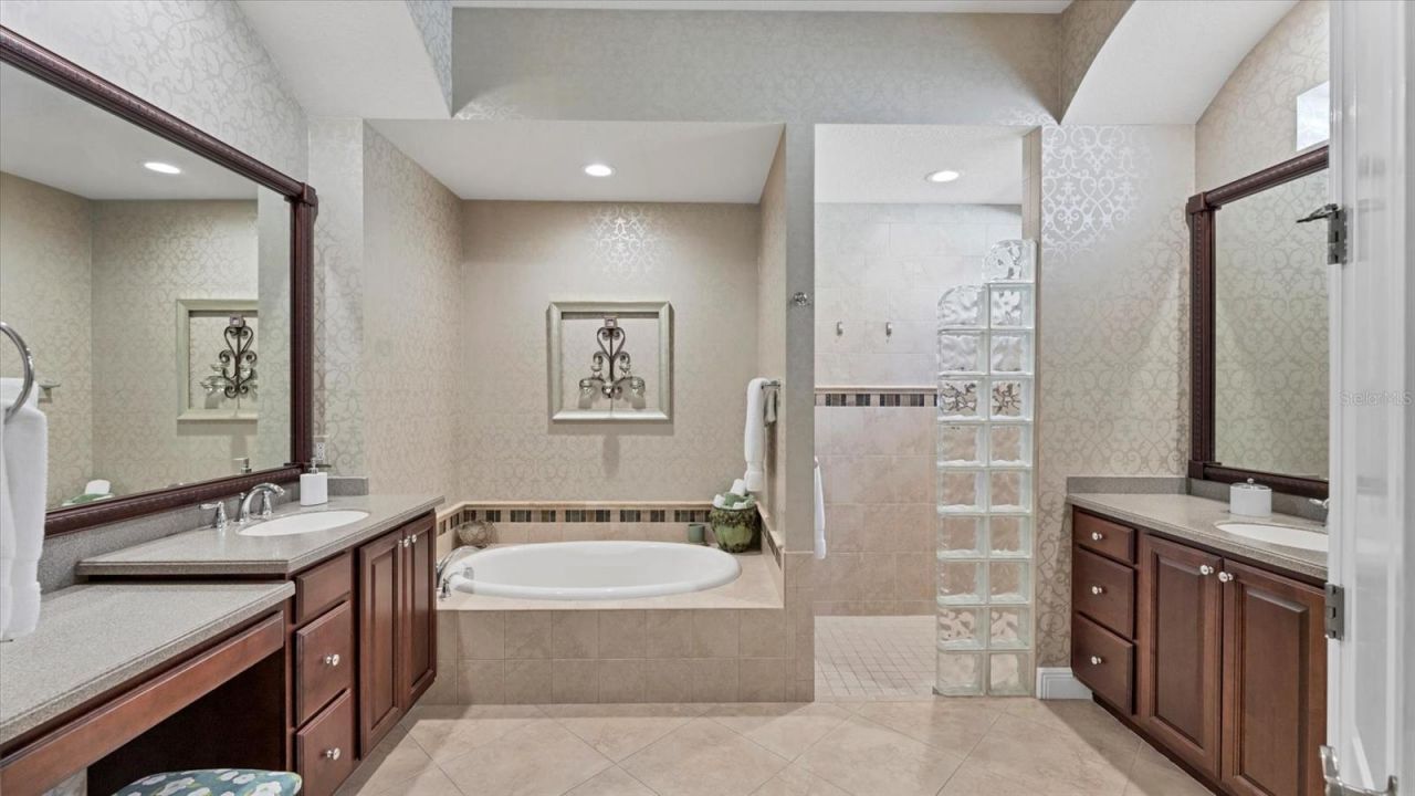 7833 Valderrama Way, Lakewood Ranch, FL 34202 Photo