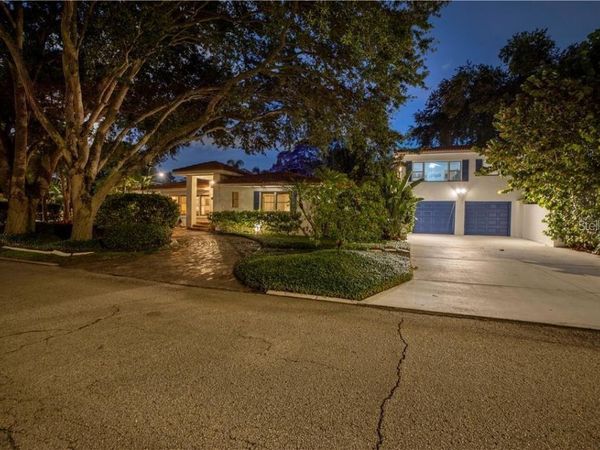 2200 2ND STREET N, ST PETERSBURG, FL 33704