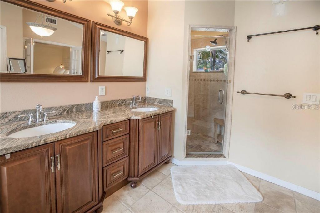 2200 2nd Street N, Saint Petersburg, FL 33704 Photo