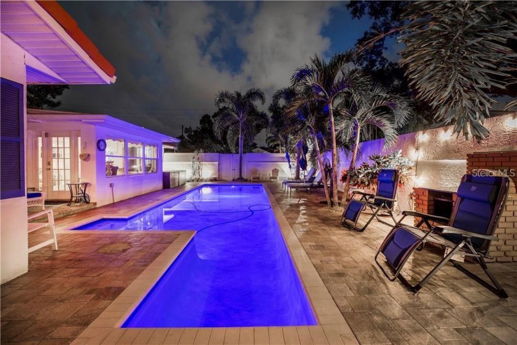 2200 2nd Street N, Saint Petersburg, FL 33704 Photo