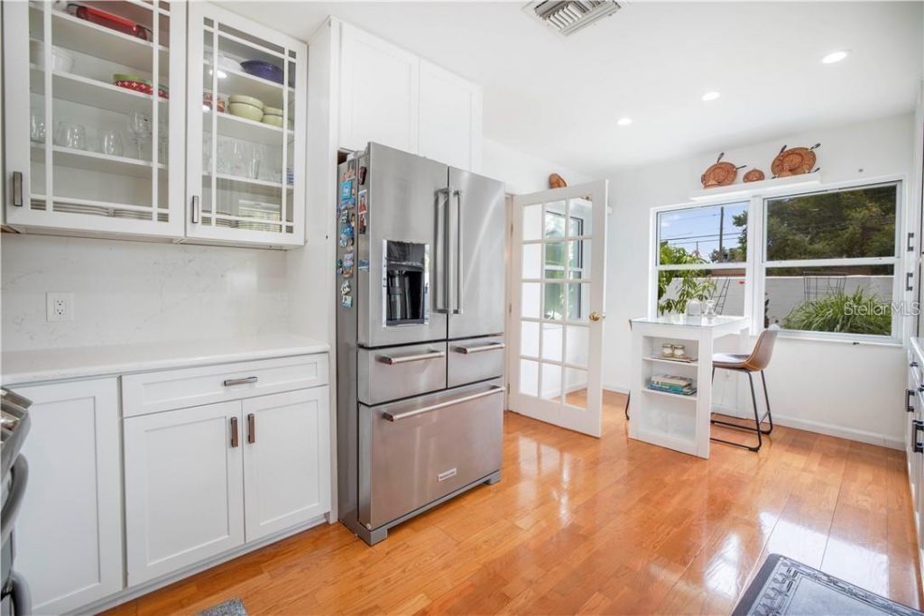 2200 2nd Street N, Saint Petersburg, FL 33704 Photo